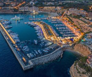 Port Adriano- night view baja